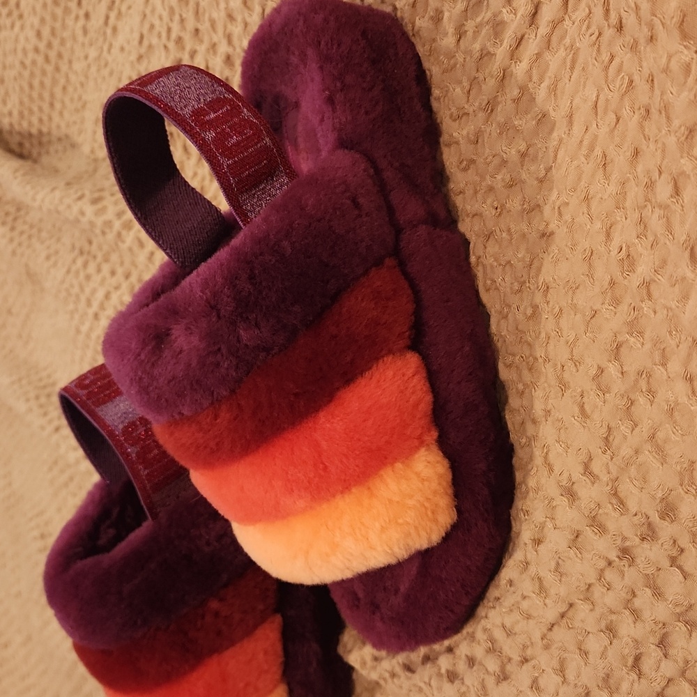 UGG Fluff Yeah Slide - Picture 2 of 5